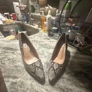 Steve Madden Leopard Print Pump Heels Size 9 Brand New! Never Used!!